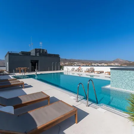 Apartamento Xpce Urban 20 Skyviews - Parking Free